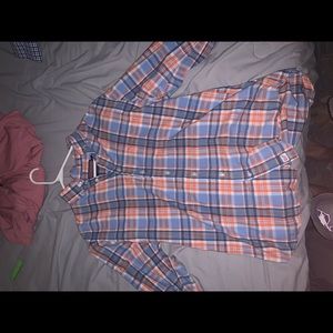 Vineyard Vines Button Up (Open to all offers)